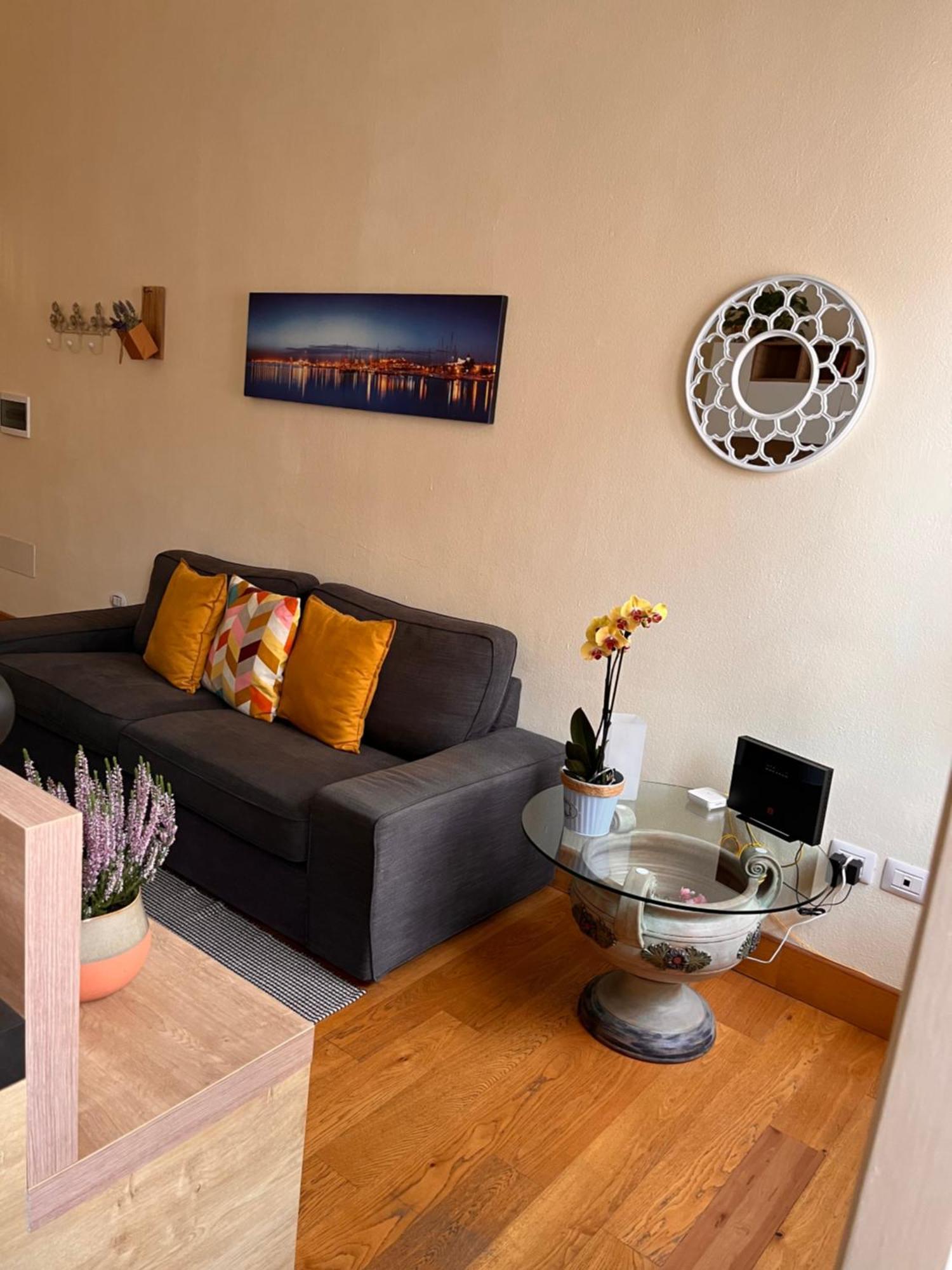 Appartamento Centro Storico Cagliari - Alter Nos House Exterior foto